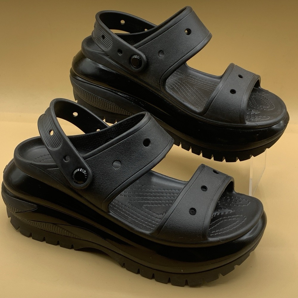 Crocs Classic Mega Crush Sandal Women's Thick Soled Chunky Sandals Black Size 8